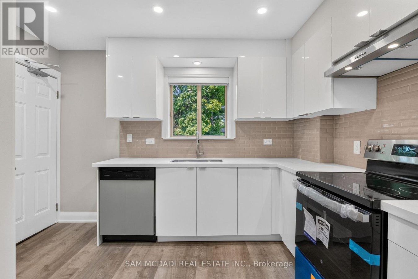 1153 MONA ROAD - Photo 13