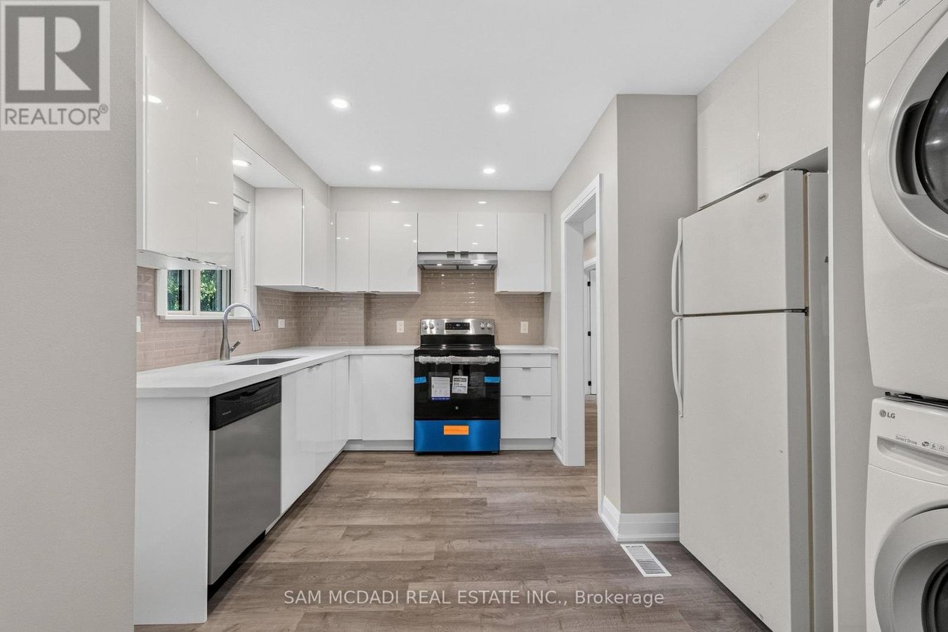 1153 MONA ROAD - Photo 15