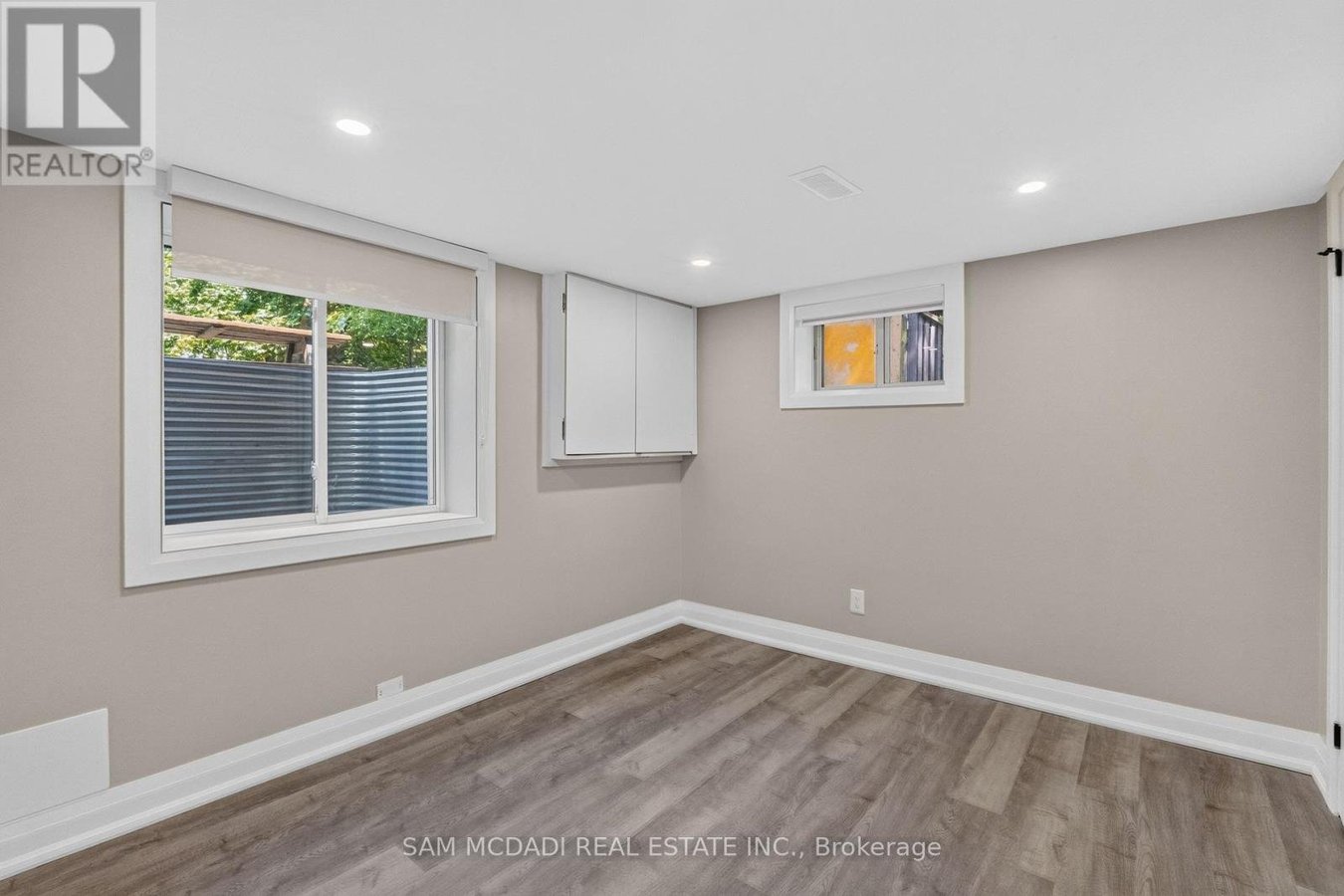 1153 MONA ROAD - Photo 28