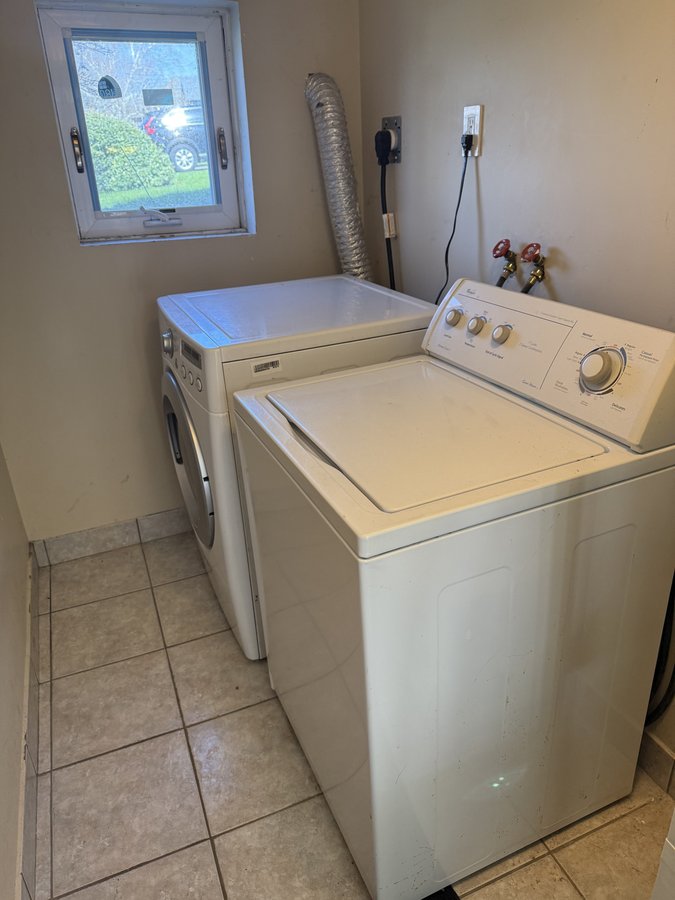 1041 Haig Boulevard - Photo 16