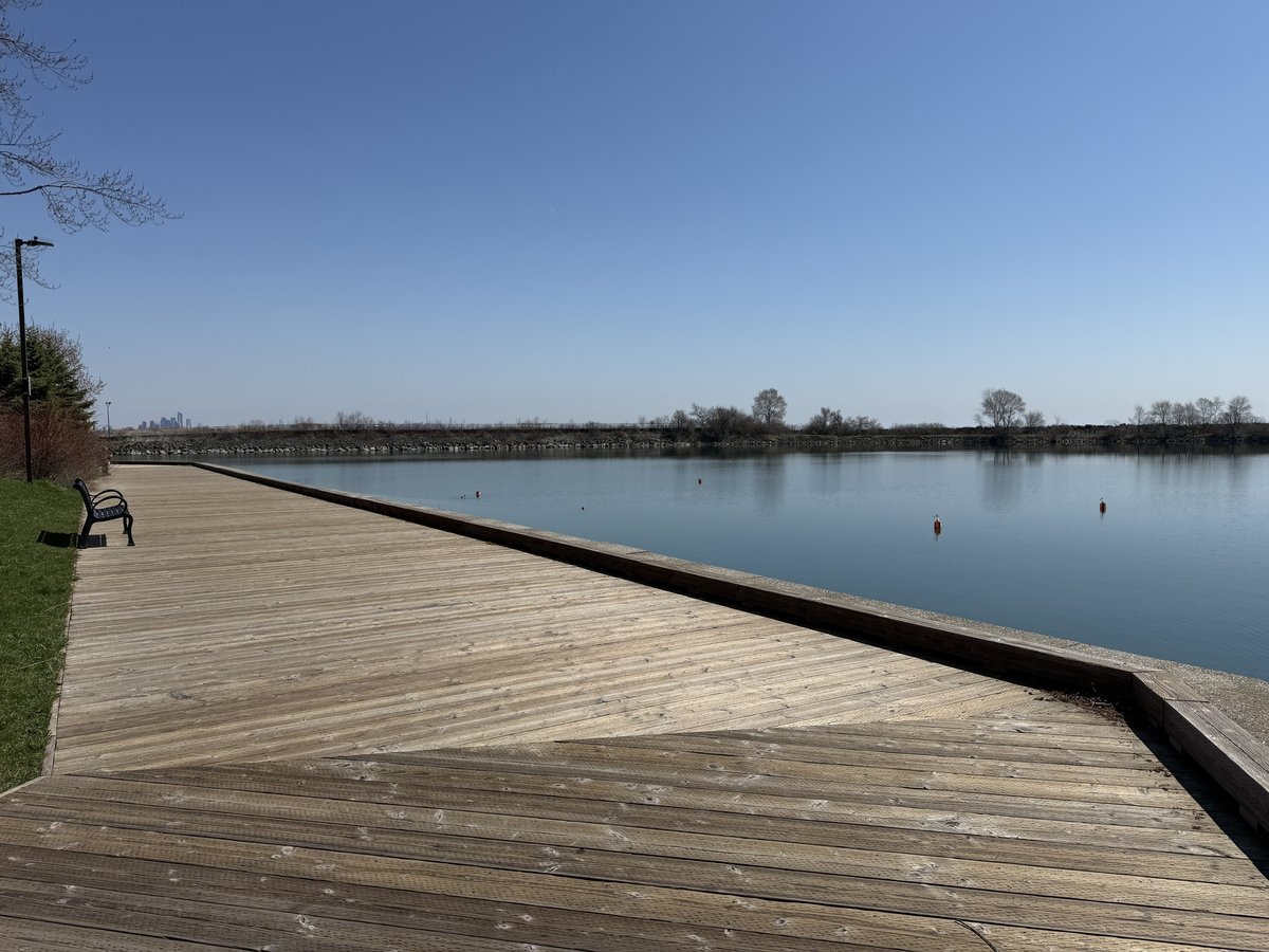 1041 Haig Boulevard - Photo 20