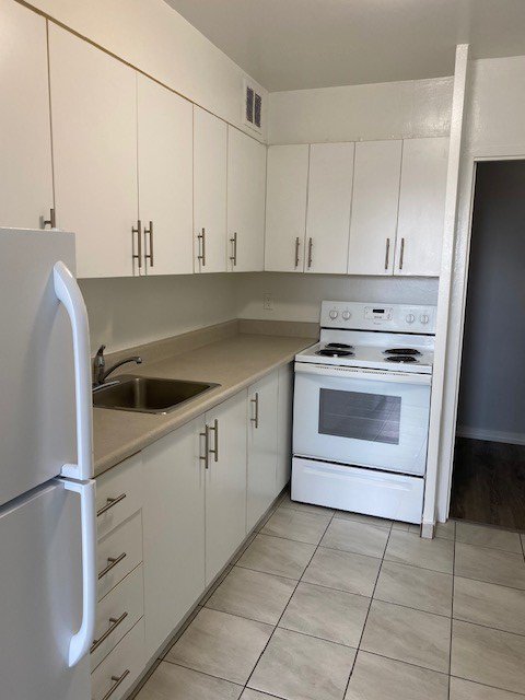 65 Park Street East - Photo 9