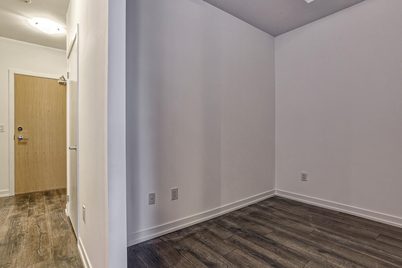 2520 Eglinton Avenue West - Photo 9