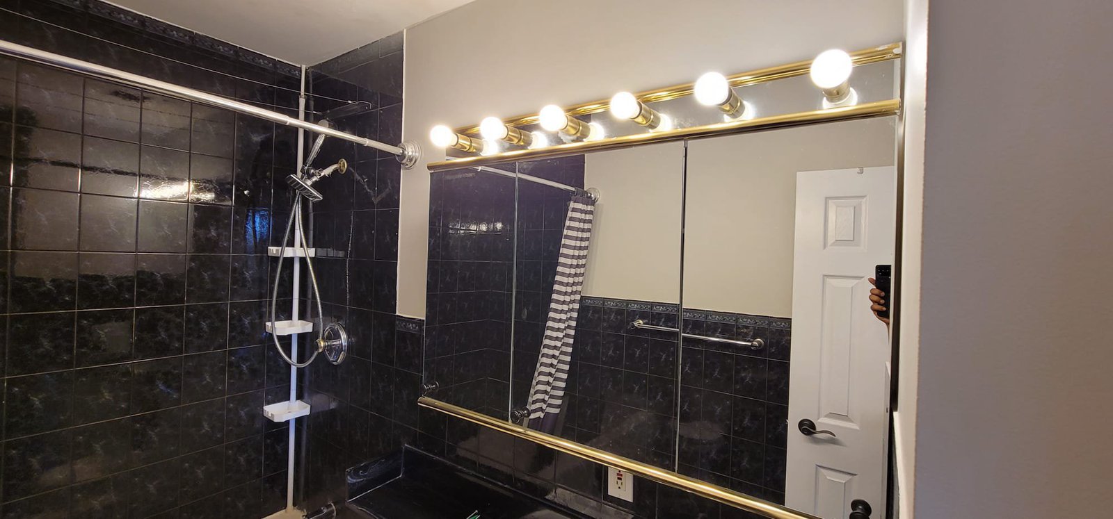 3065 Queen Frederica Drive - Photo 3