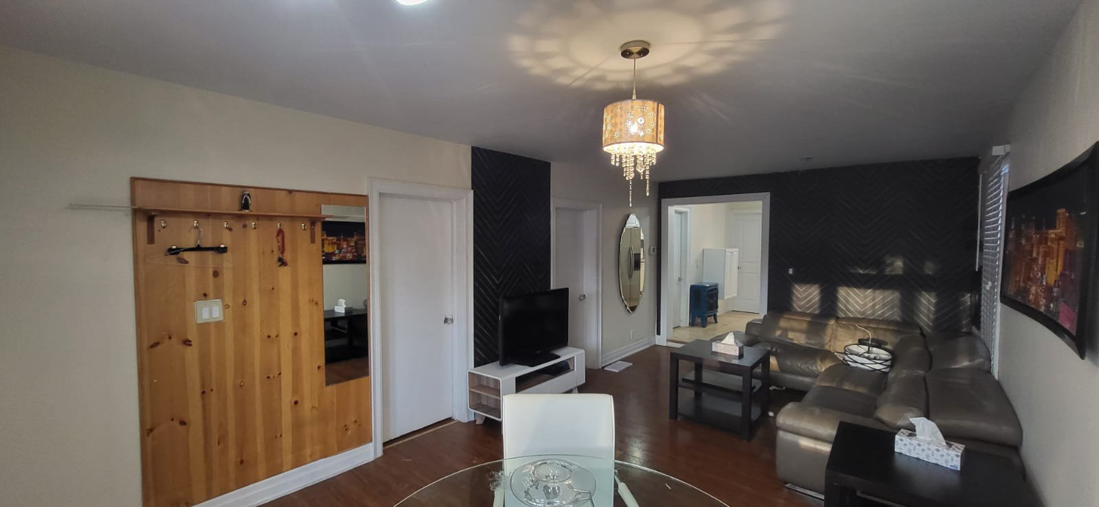 Rentals.ca ) 1285 Lakeshore Road, East, Mississauga ON for Rent