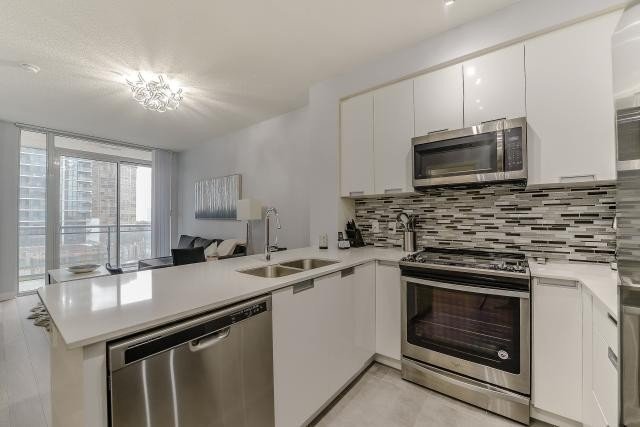 5033 Four Springs Avenue - Photo 6