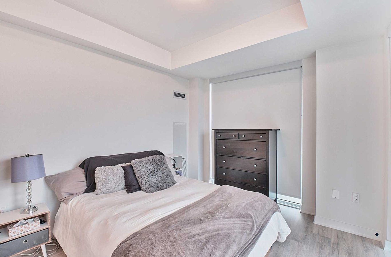 4655 Metcalfe Avenue - Photo 12