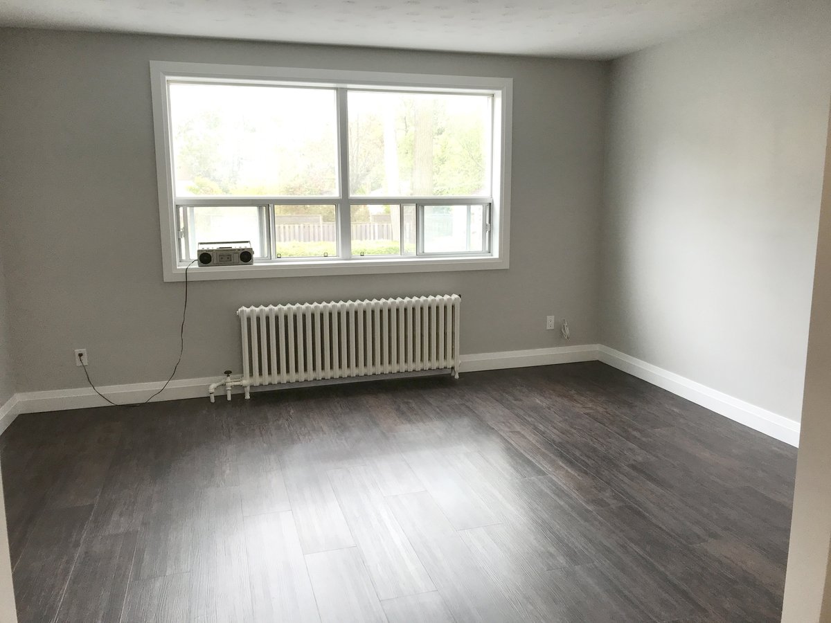 273 Lakeshore Road East - Photo 5