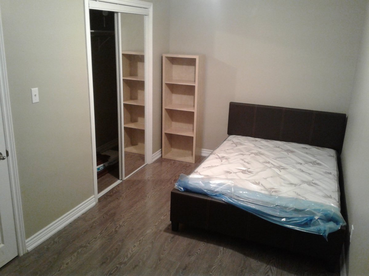 Apartments Condos and Houses for Rent Under 1,000 in Mississauga