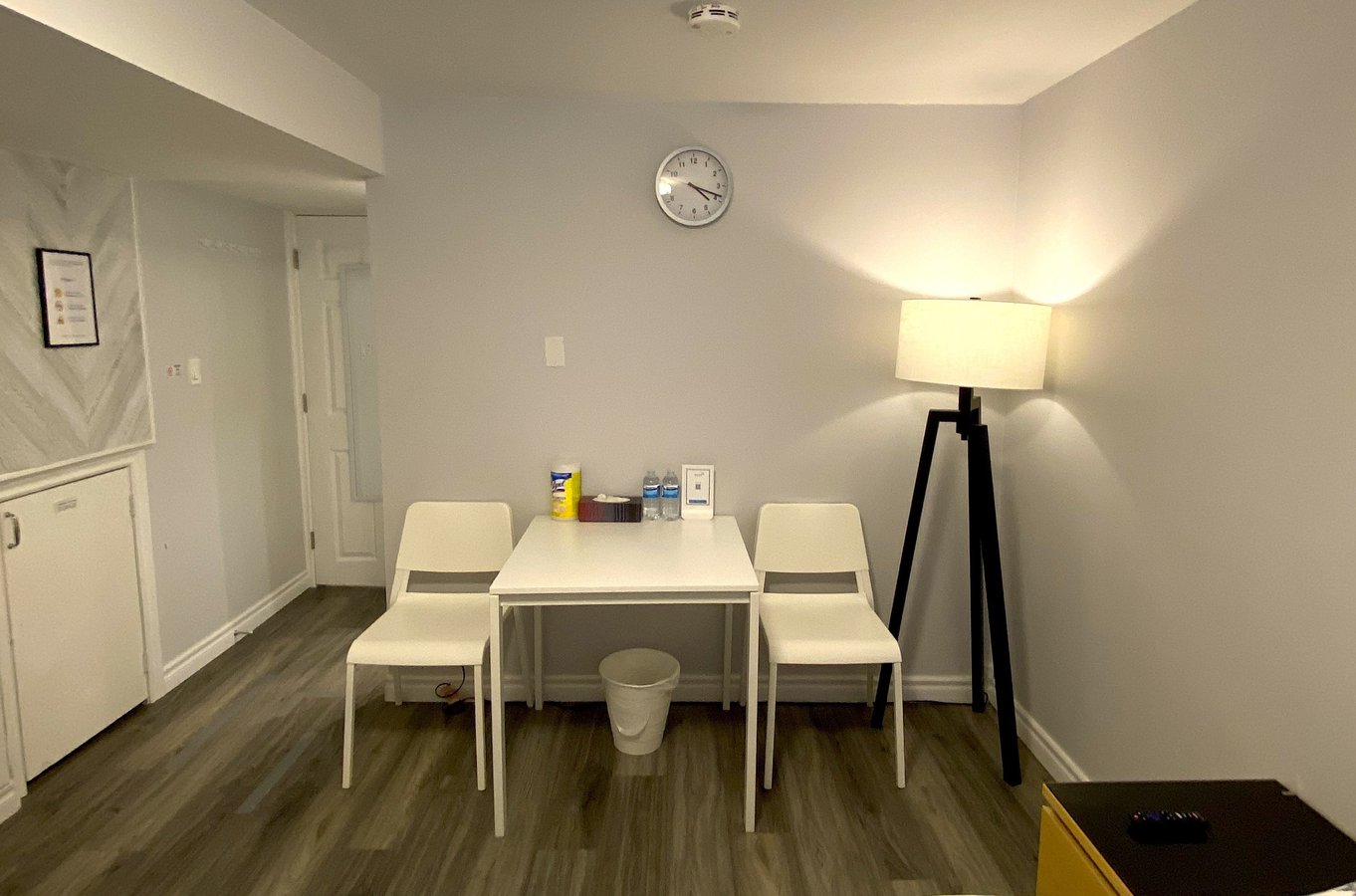 Testimony Square - Photo 5
