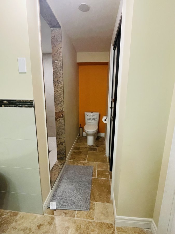 2263 Harcourt Crescent - Photo 3