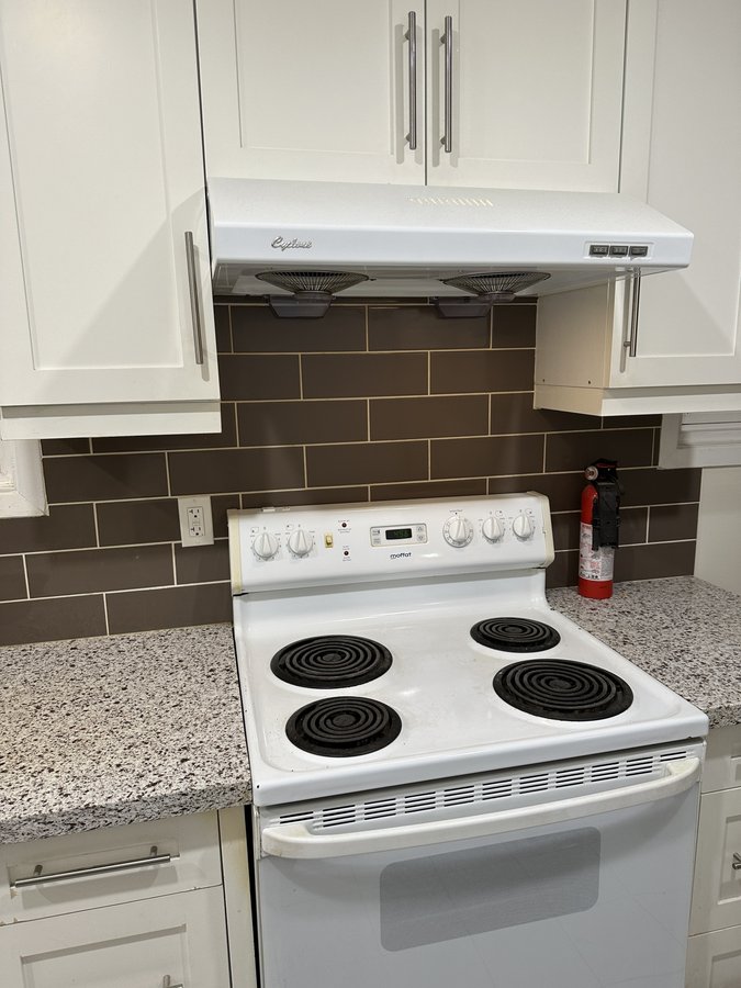 2561 Palisander Avenue - Photo 3