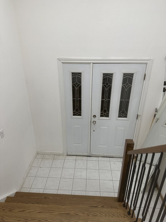 2561 Palisander Avenue - Photo 2