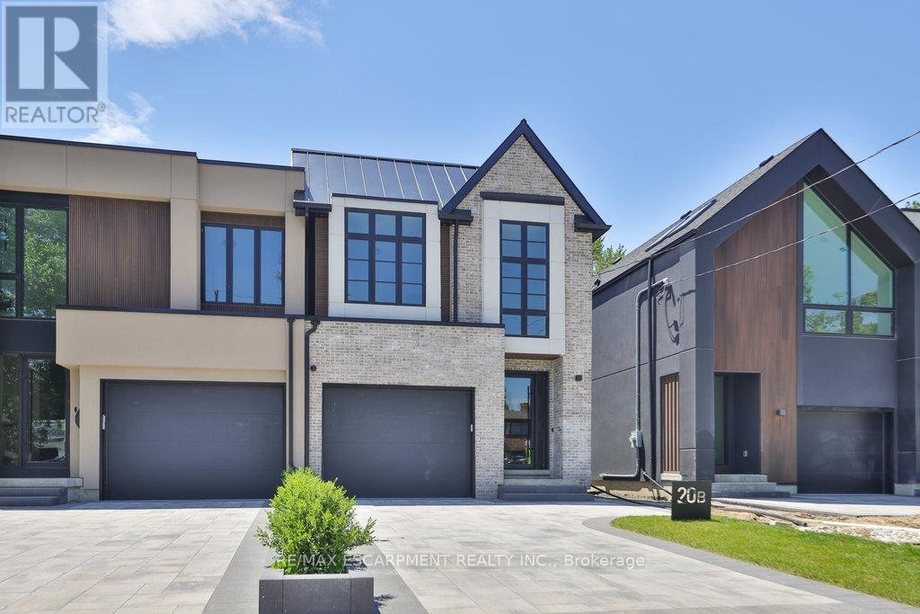 20B BROADVIEW AVENUE - Photo 1