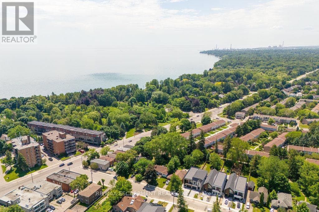 20B BROADVIEW AVENUE - Photo 2