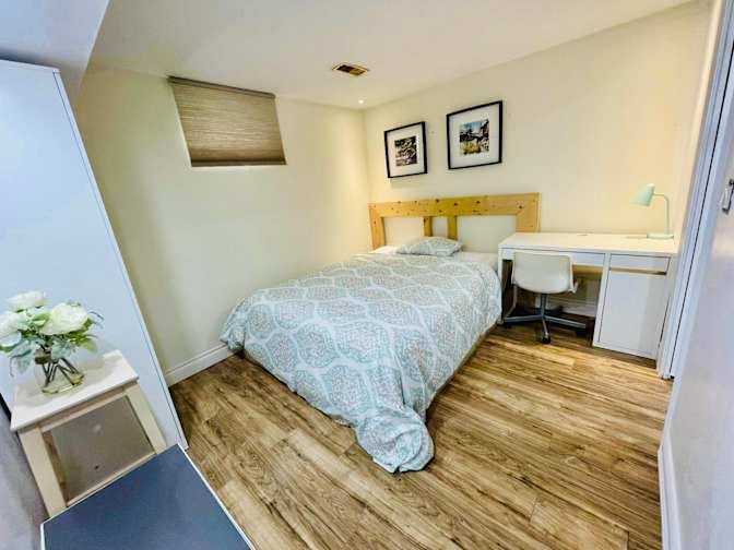 Valmarie Avenue - Photo 4