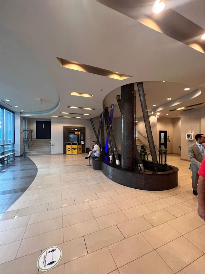 Absolute Avenue - Photo 16