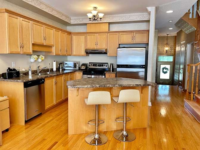 Hurontario - Photo 7