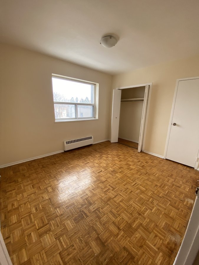 480 Lakeshore Road East - Photo 5