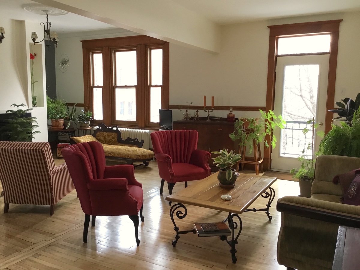 21 Av. Laurier E - Photo 1