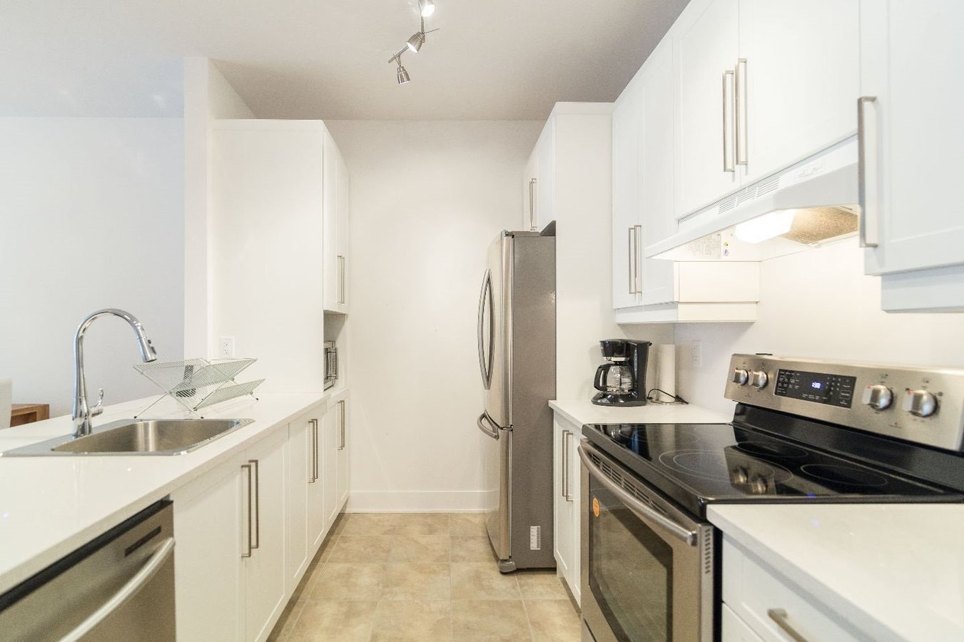 201 Rue Charlotte - Photo 12