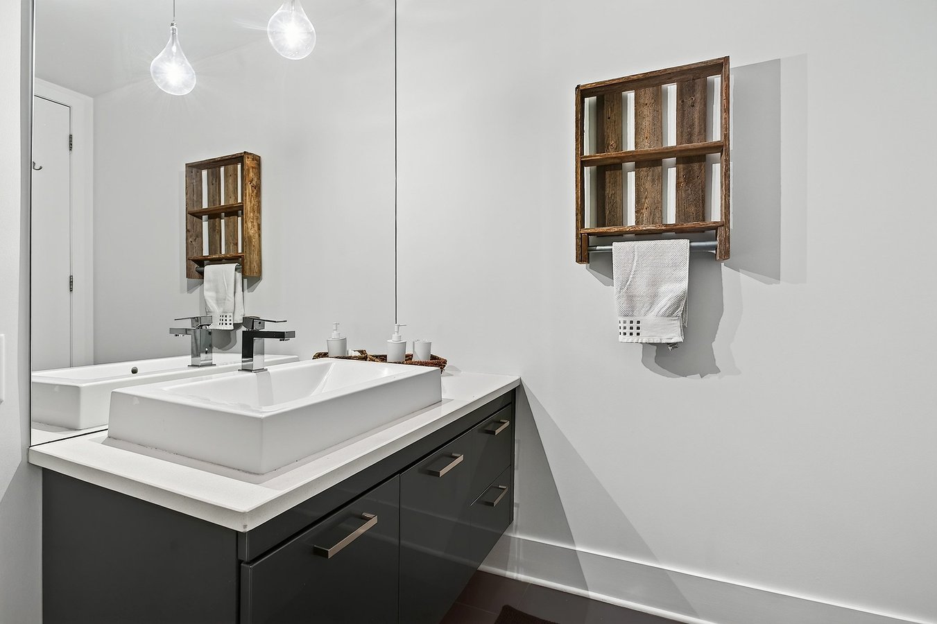 901 Rue de la Commune Est - Photo 20