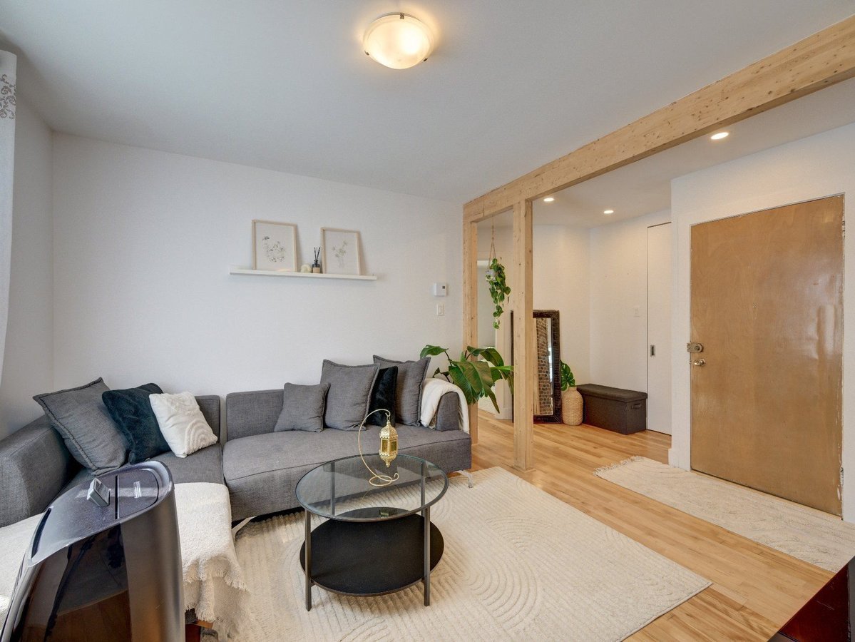 5137 2e Avenue - Photo 2