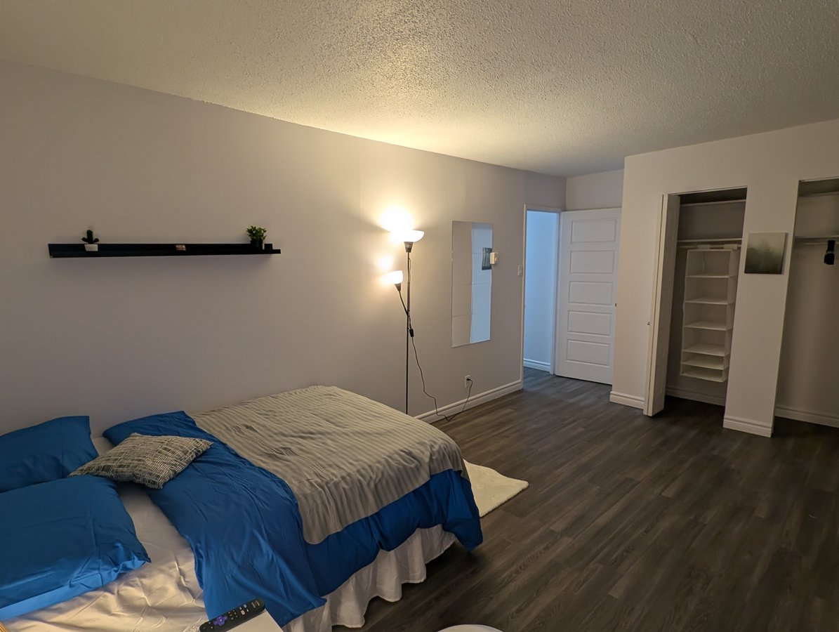 65 Rue Sherbrooke Est - Photo 3