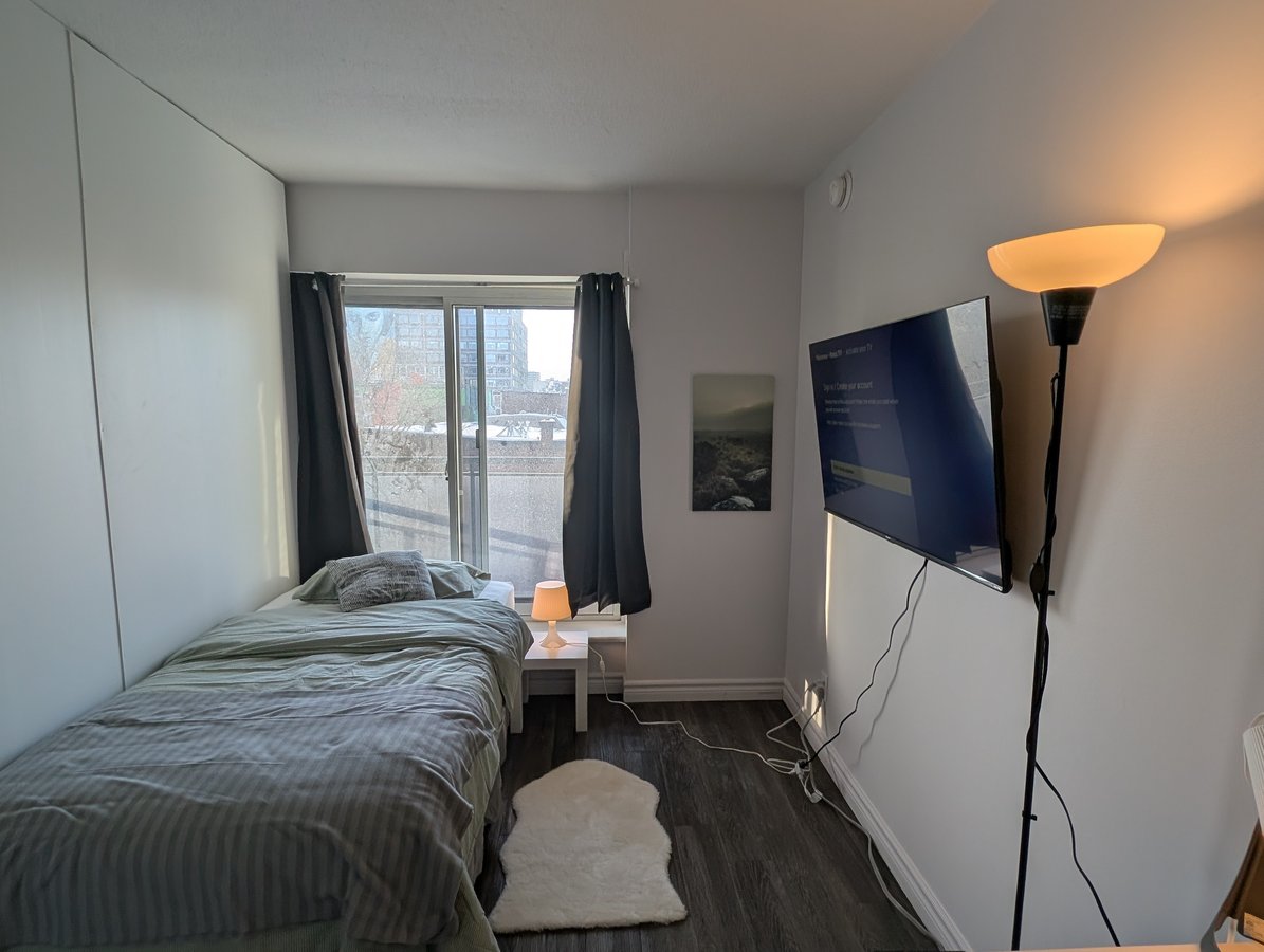 65 Rue Sherbrooke Est - Photo 1
