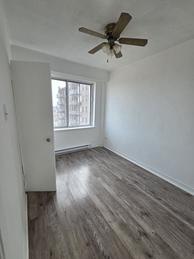 1650 Boulevard René-Lévesque Ouest - Photo 1
