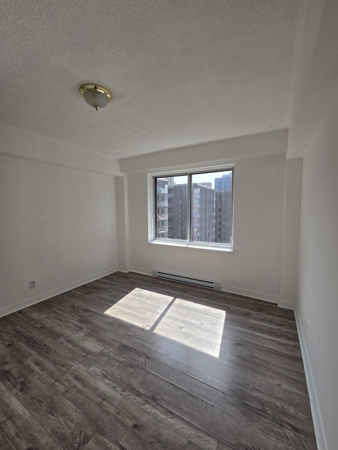 1650 Boulevard René-Lévesque Ouest - Photo 2