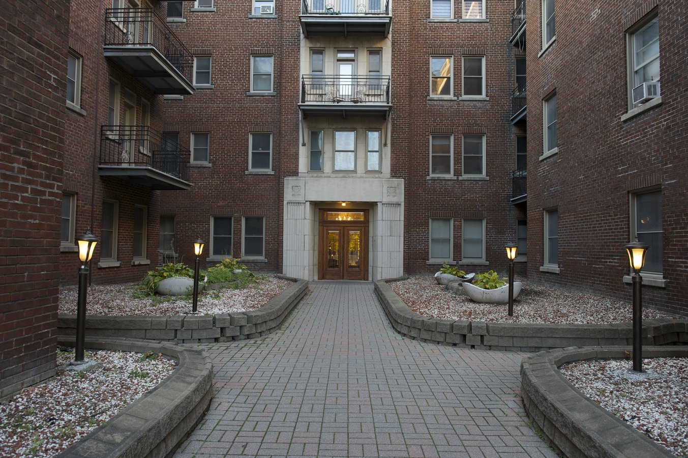 5235 Chemin de la Côte Saint Luc - Photo 10