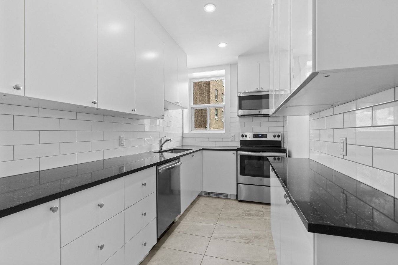 2095 Avenue Lincoln - Photo 3