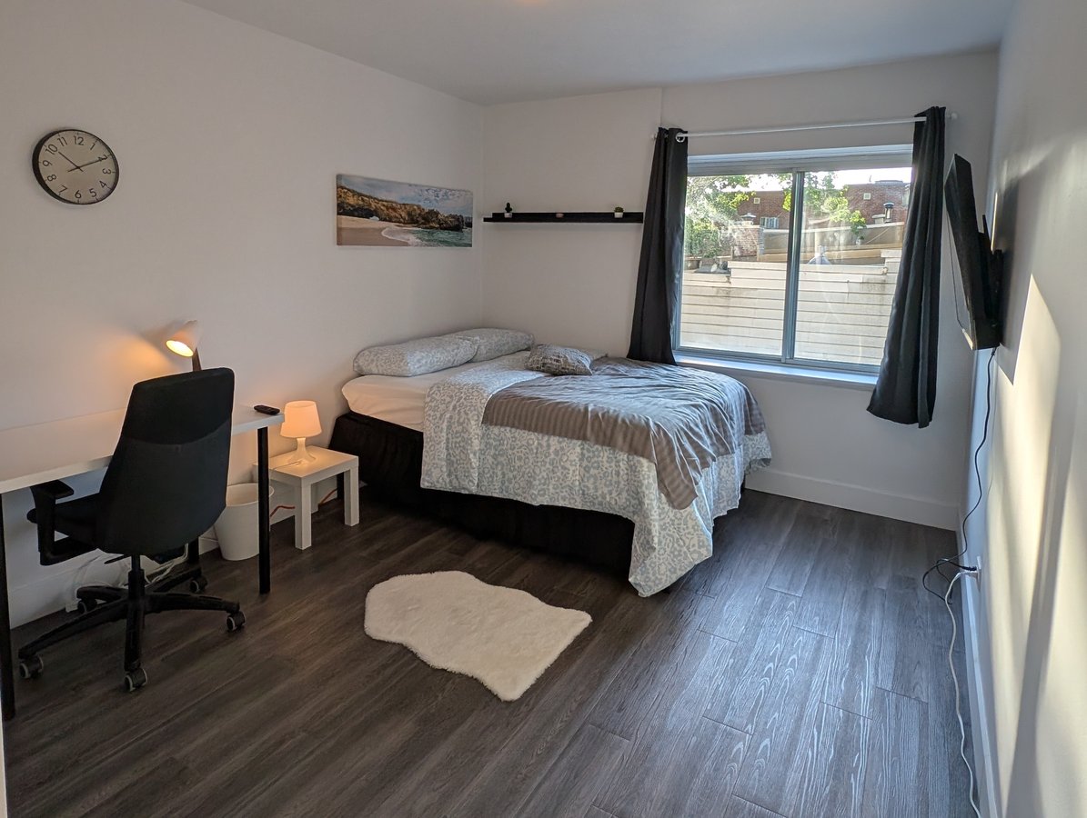 135 Rue Sherbrooke Est - Photo 1