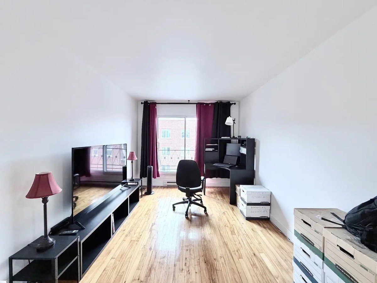2450 Rue Marie-Anne - Photo 2