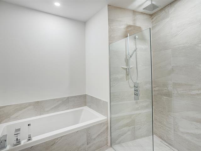 1025 Rue de la Commune Est - Photo 8