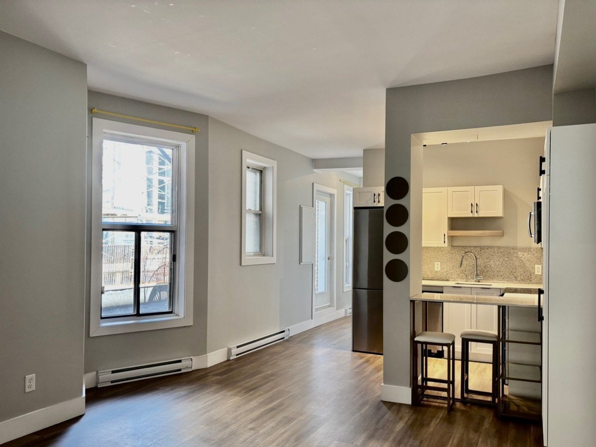 124 Avenue Laurier Ouest - Photo 2