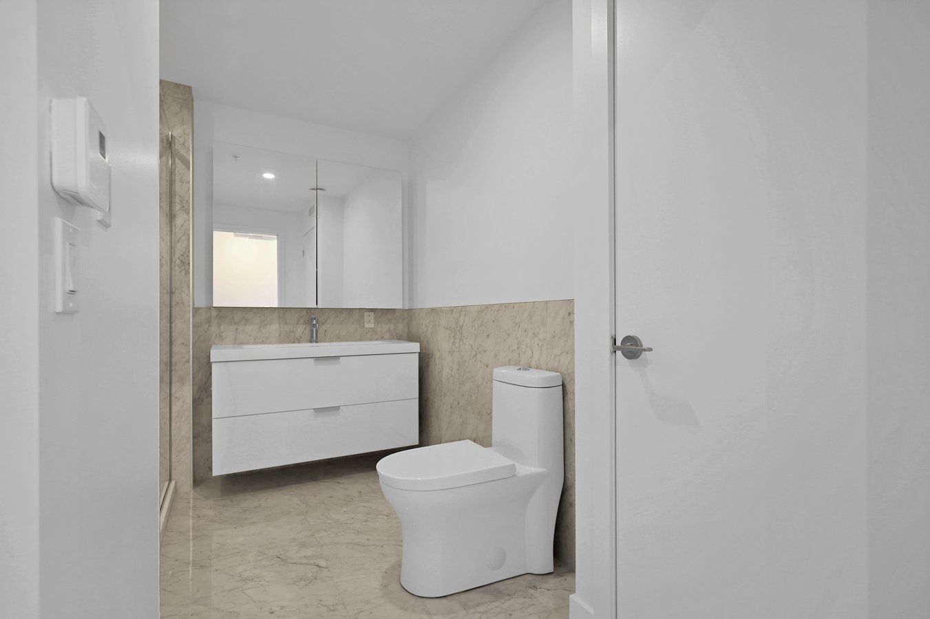 5070 Rue Paré - Photo 24