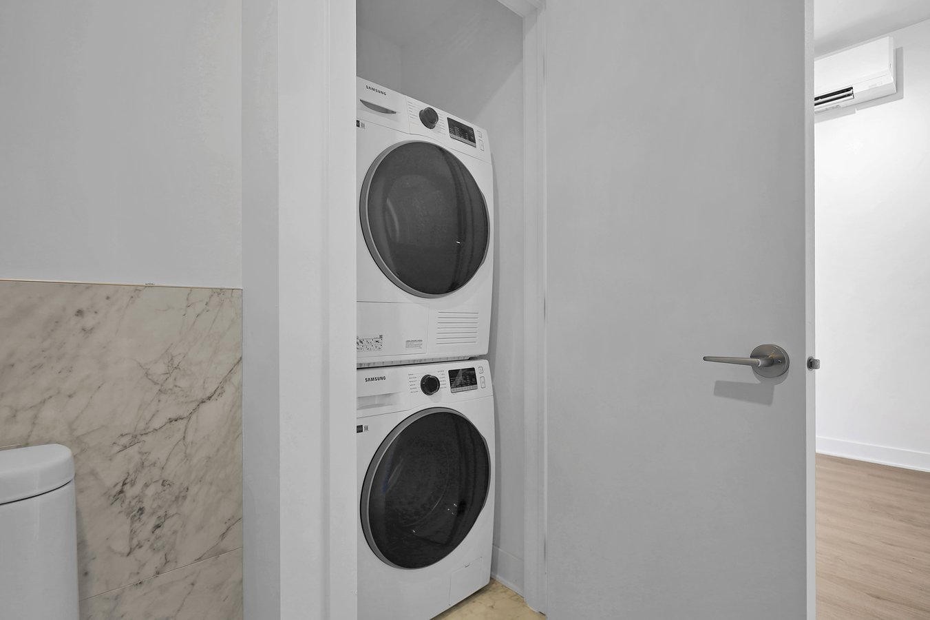 5070 Rue Paré - Photo 28