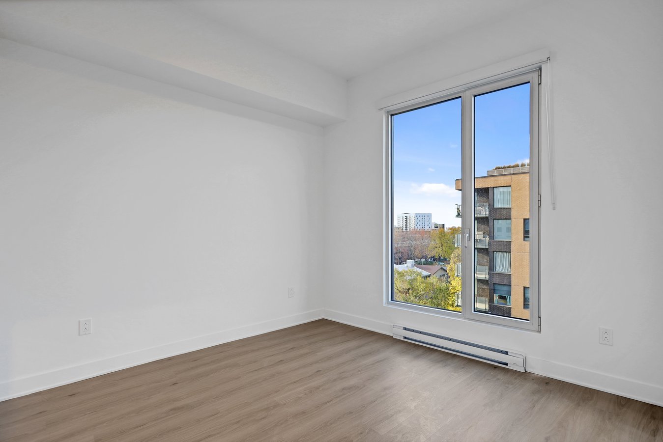 5070 Rue Paré - Photo 26