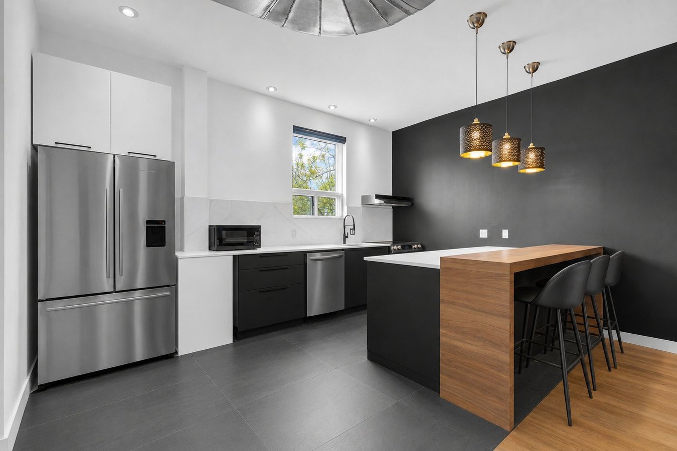 5016 Avenue Papineau - Photo 2