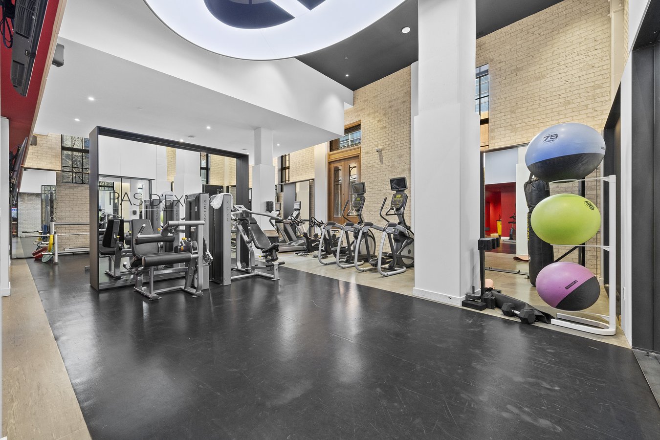 1188 Rue Saint-Antoine Ouest - Photo 9