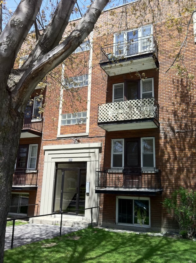 2056 Avenue Trenholme - Photo 2