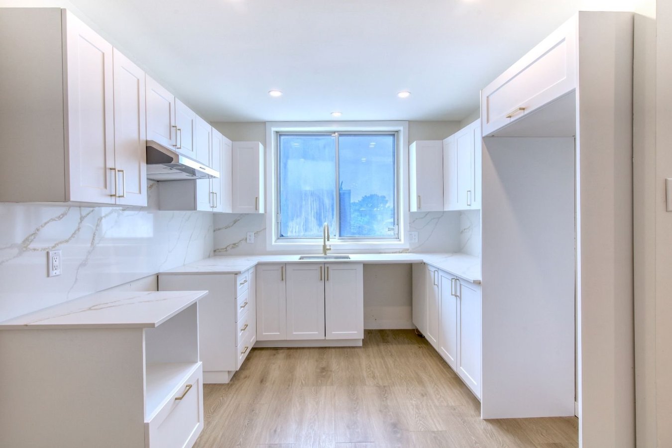4351 Rue Wellington - Photo 1