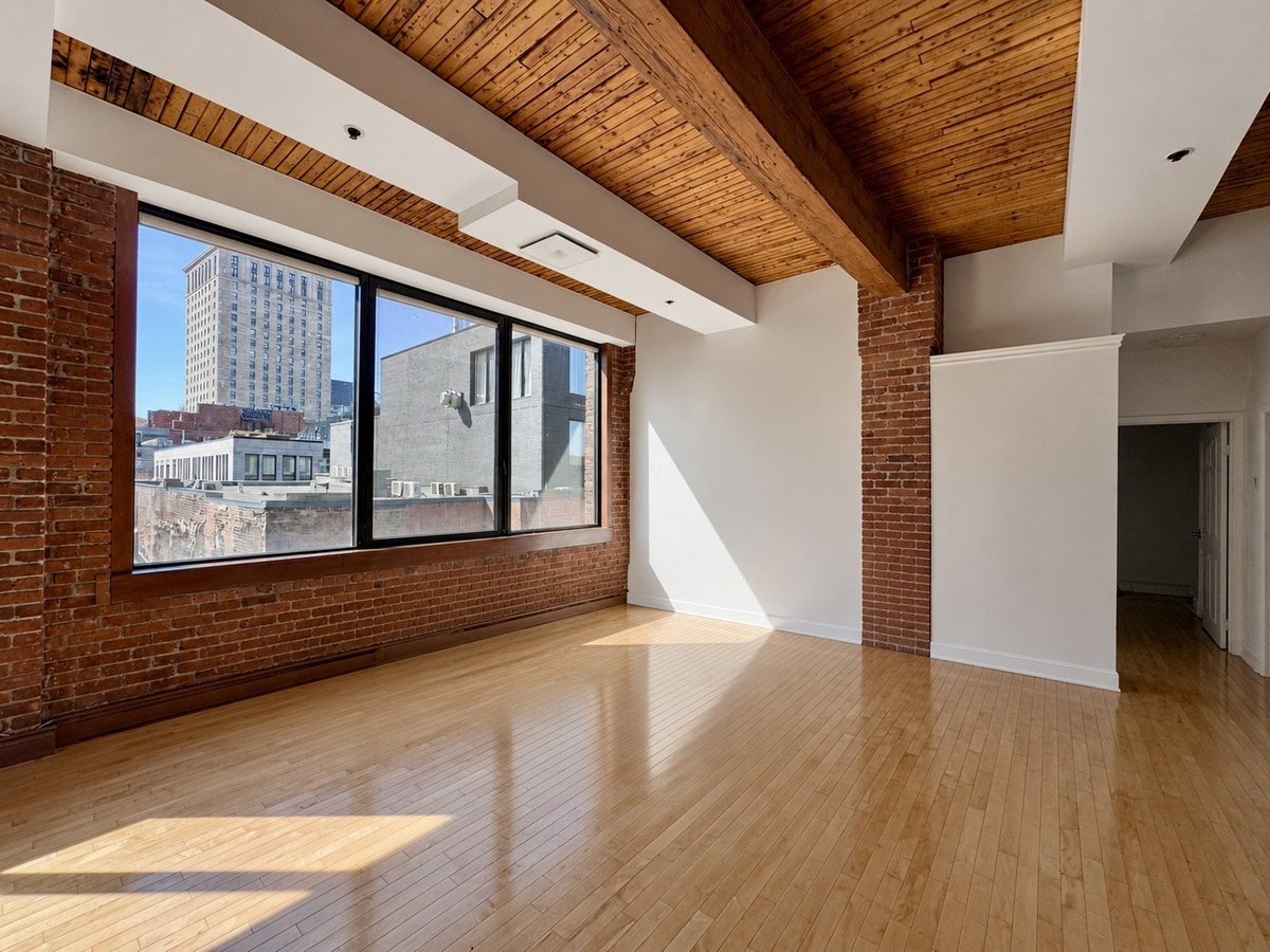 389 Rue Saint-Paul Ouest - Photo 2