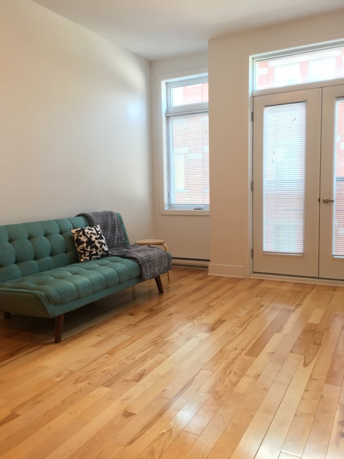 1241 Rue De Champlain - Photo 1