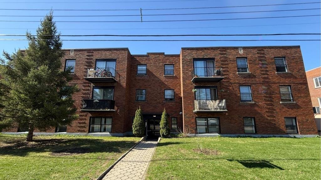 5170 Avenue West Hill - Photo 2