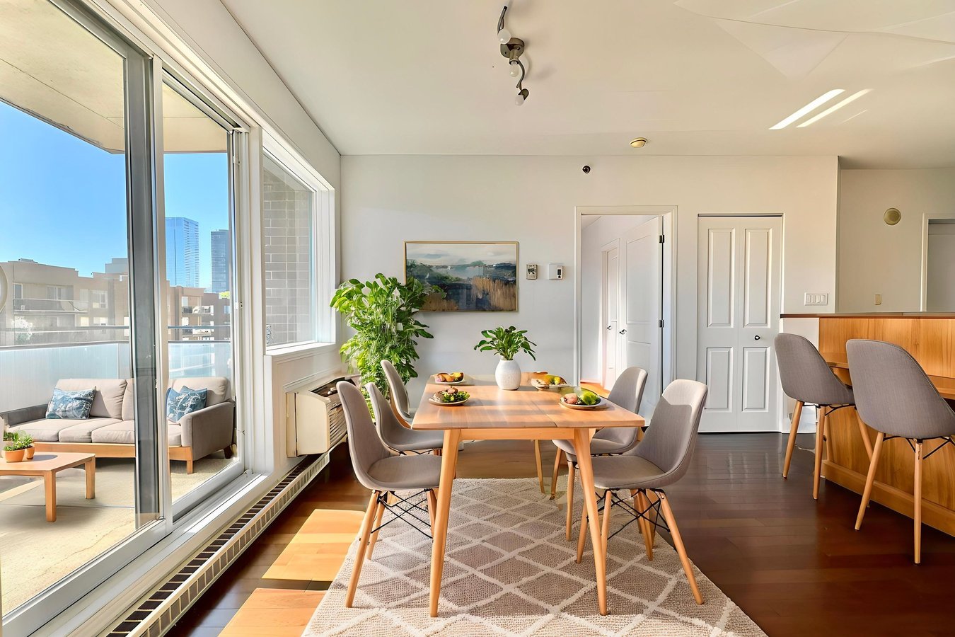 651 Rue de la Montagne - Photo 2