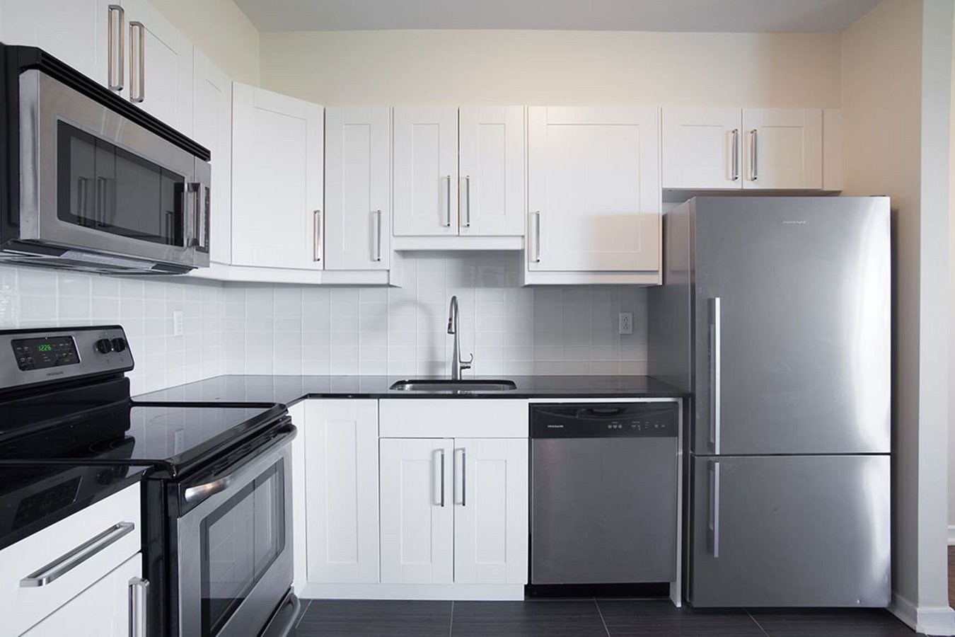 Montréal QC Apartments, Houses and Condos for Rent