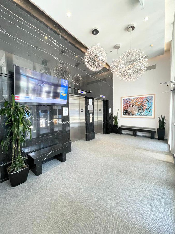 1211 Rue Drummond - Photo 11